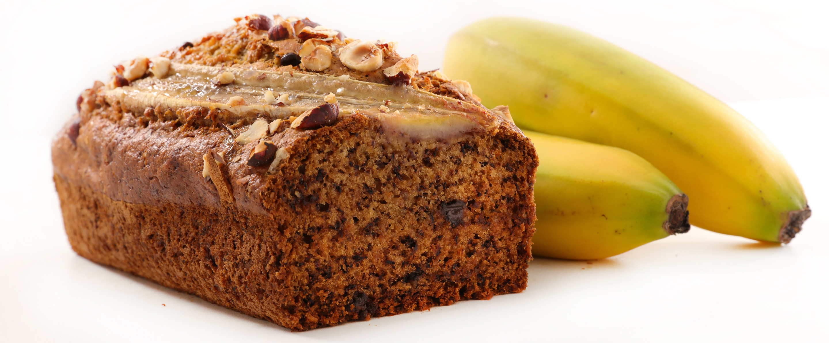 Banana nut cake